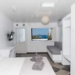 Bella View